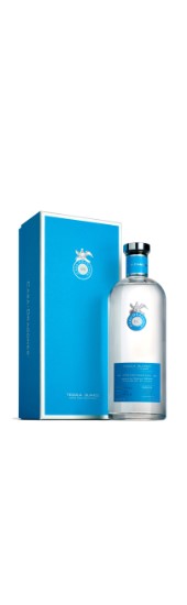 Tequila Blanco Giftbox, 100% Agave Azul
Casa Dragones, Mexico